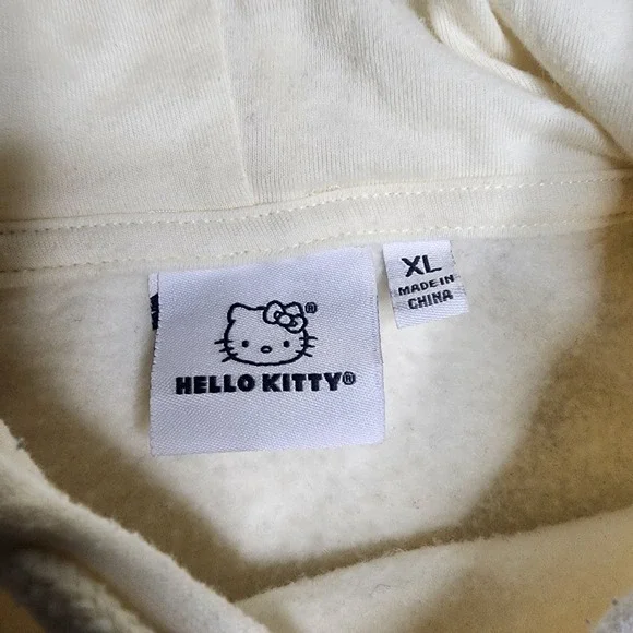 Hello Kitty Women's XL Graphic Hoodie Pullover Off-White Sweatshirt Hello Kitty - Picture 5 of 5